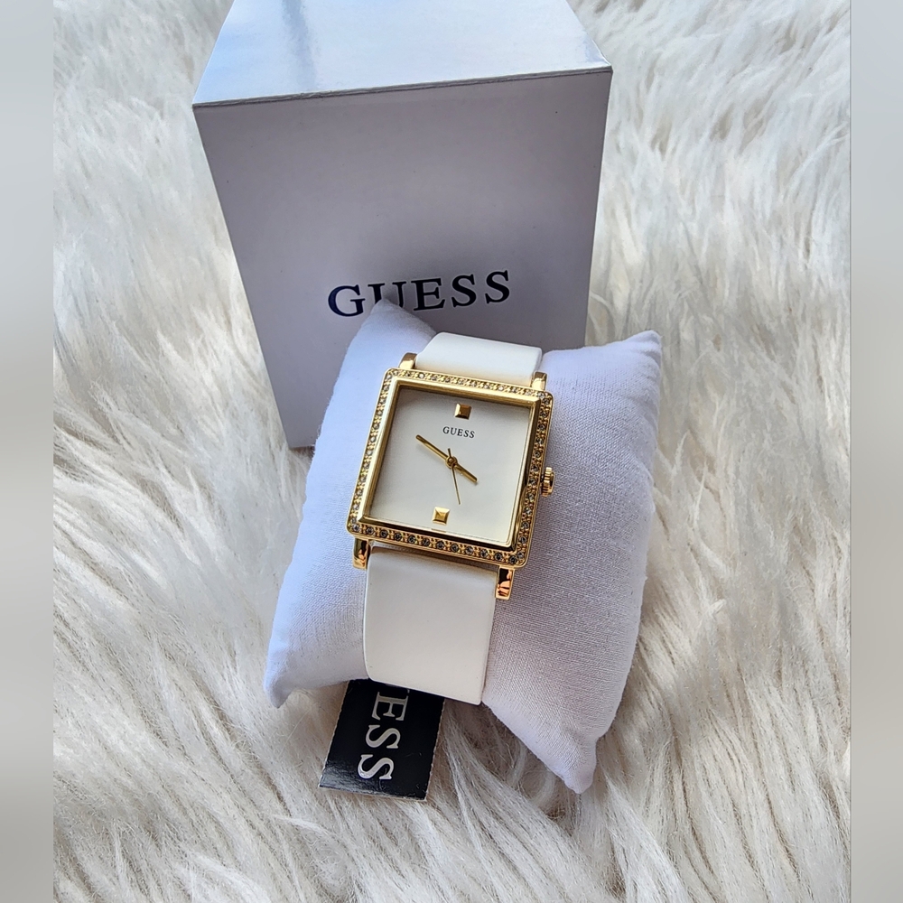 GUESS Gold and White Women's Watch Original Brand New - Picture 3 of 11